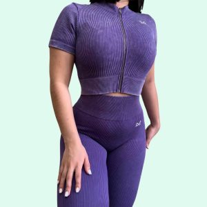 Conjunto Deportivo con Leggings y Top con Mangas Cortas
